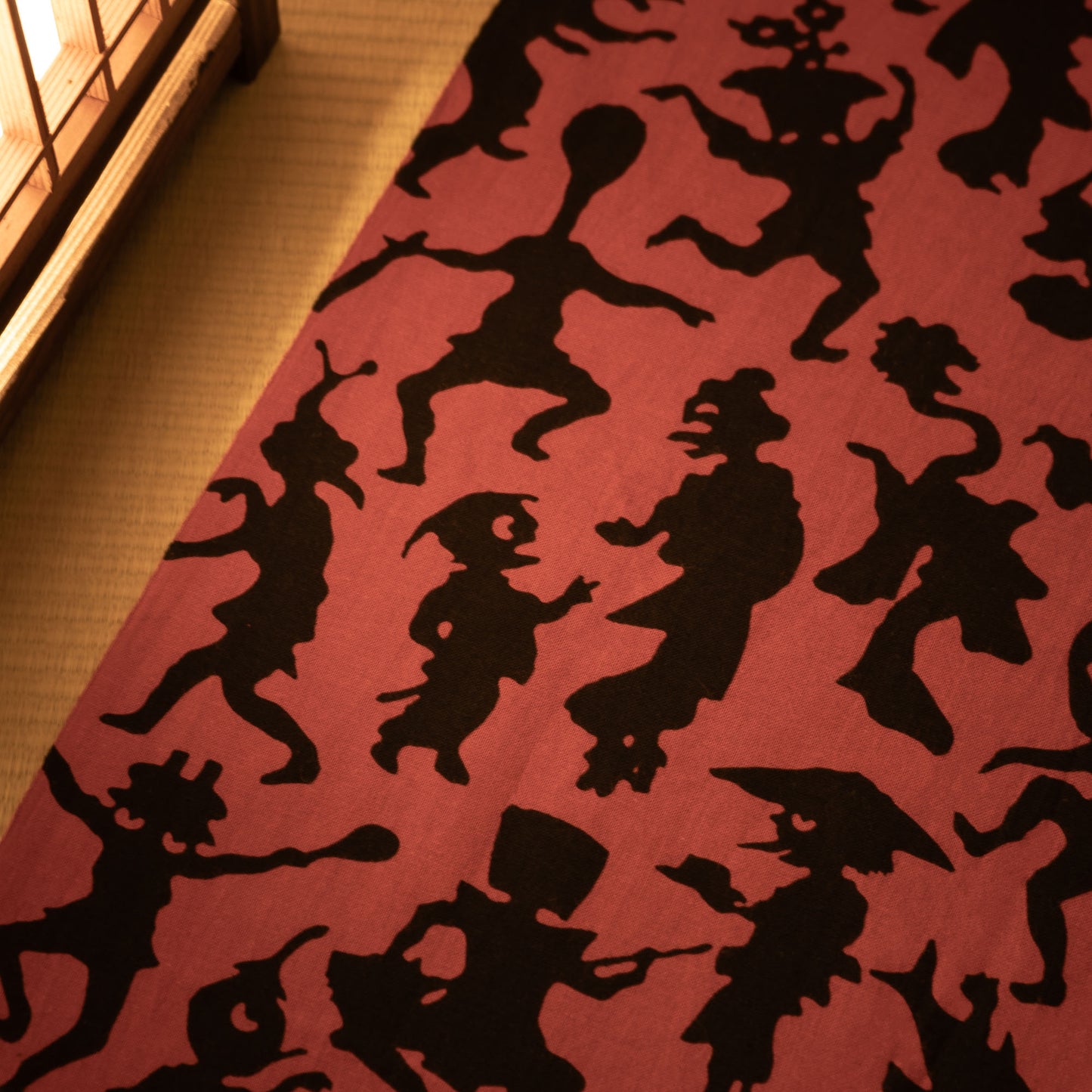 Spooky Tenugui Lantern Shadow Show