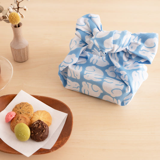 Animal IllustrationTenugui Series Echigo rabbits TENUGUI