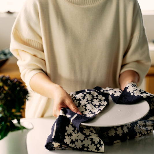 Flowers Gray Cotton-Linen Tenugui