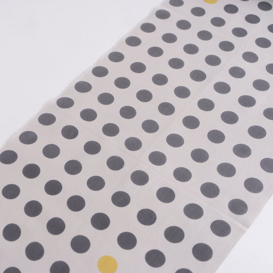 Dots / Grey