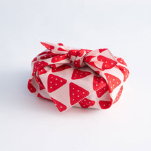 Load image into Gallery viewer, FUROSHIKI (Cotton Wrapping Cloth) Small Strawberry
