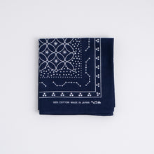 Load image into Gallery viewer, Japanese Classic Pattern Bandana Star  Deep indig
