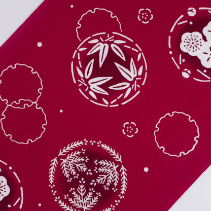 Pine, Bamboo & Plum in Snow Circle TENUGUI