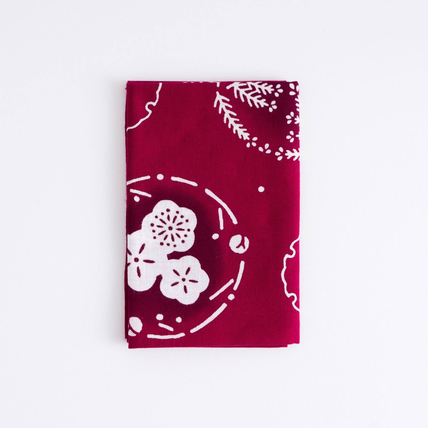 Pine, Bamboo & Plum in Snow Circle TENUGUI