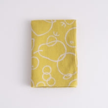 Load image into Gallery viewer, Cotton Wrapping Cloth (FUROSHIKI) FUWARI Medium KUDAMONO Fruits
