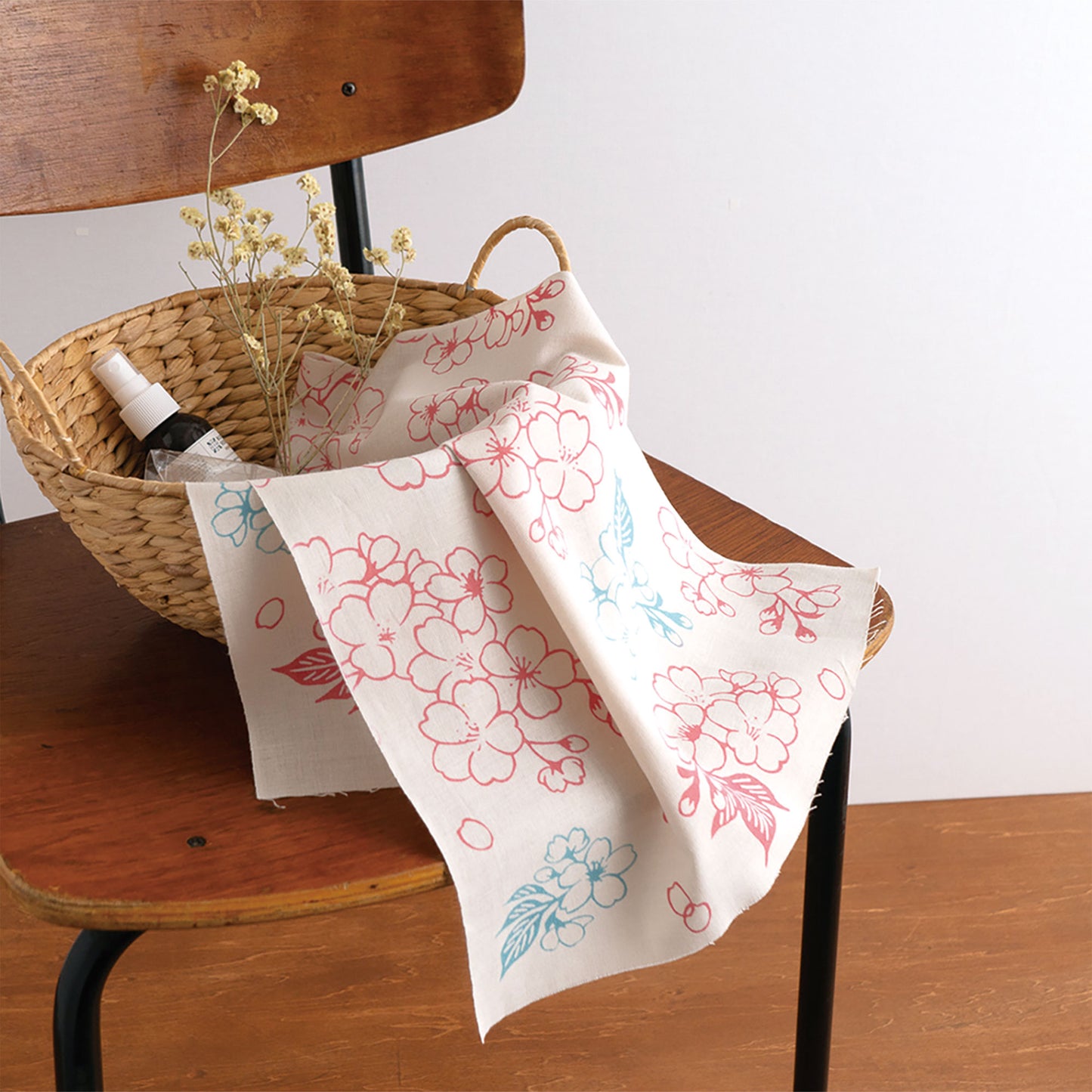 Awairozakura TENUGUI