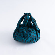 Load image into Gallery viewer, FUROSHIKI (Cotton Wrapping Cloth) Classic Pattern CHOHJI-KARAKUSA Arabesque
